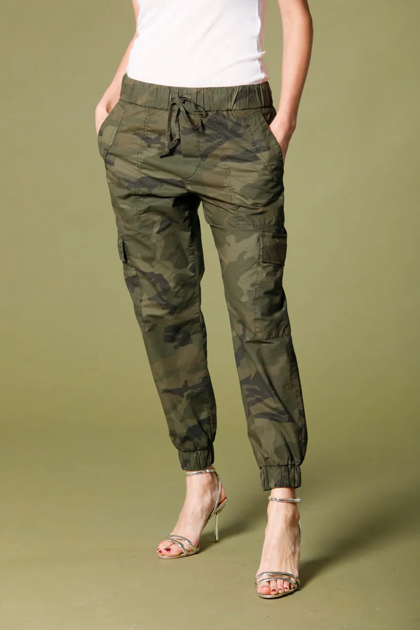 Cargo Jogger pantalone cargo donna in tela con stampa camouflage relaxed