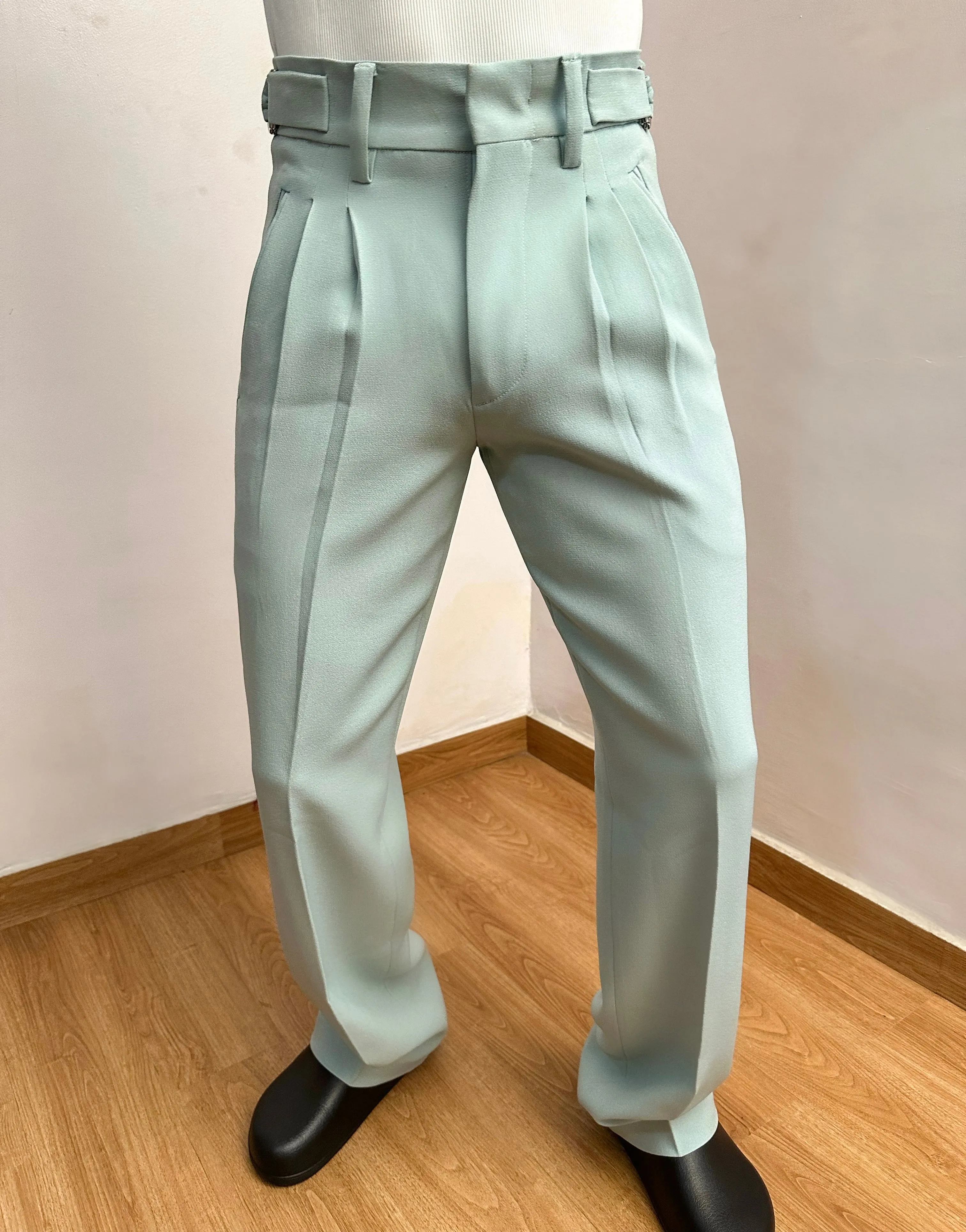 Celia Oxford Pleats Baggy Trouser - Mint Green