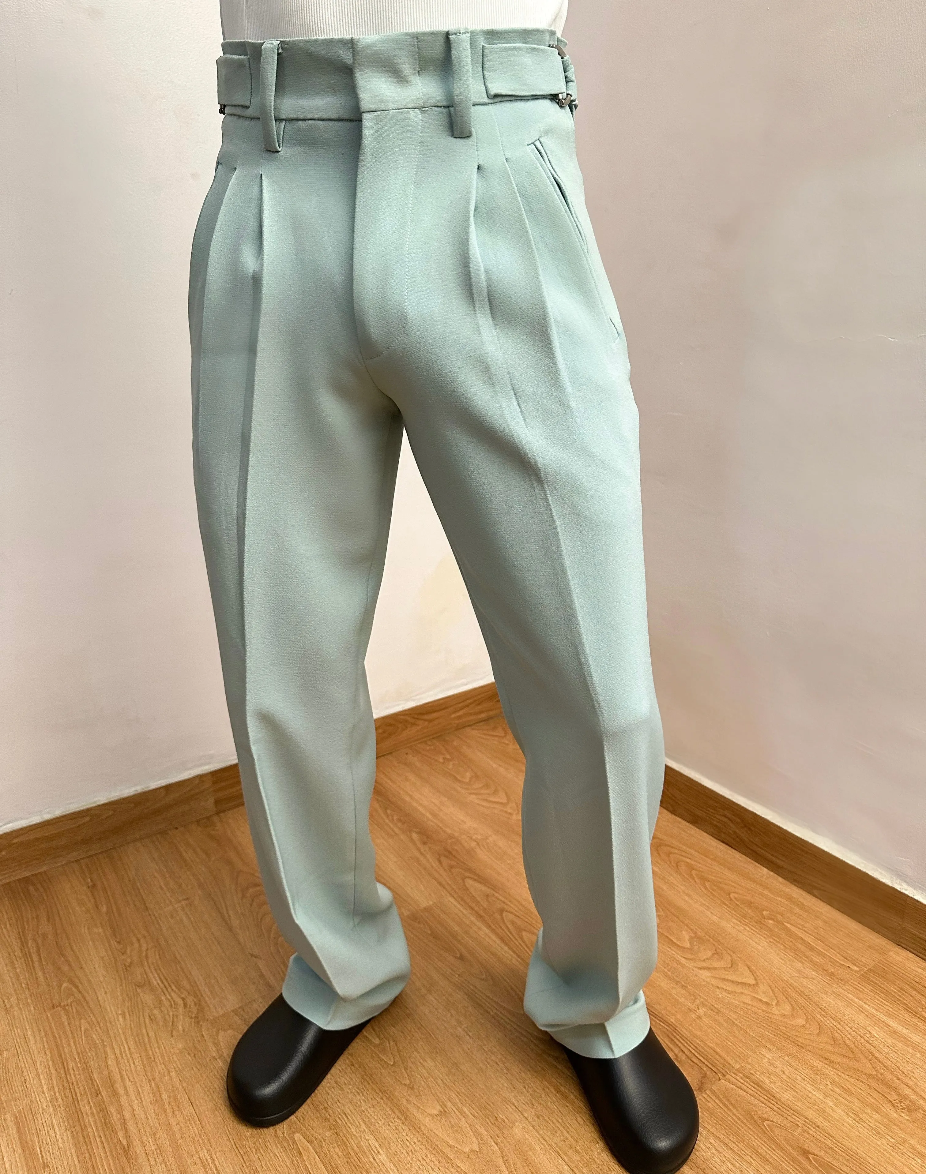 Celia Oxford Pleats Baggy Trouser - Mint Green