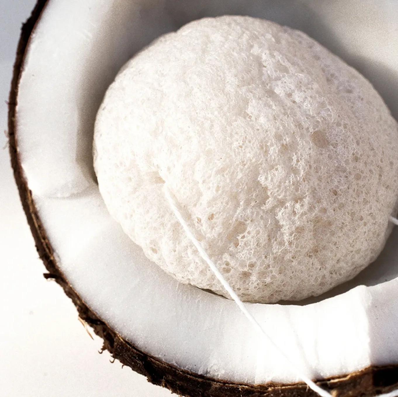 Coconut Konjac Sponge Half Ball