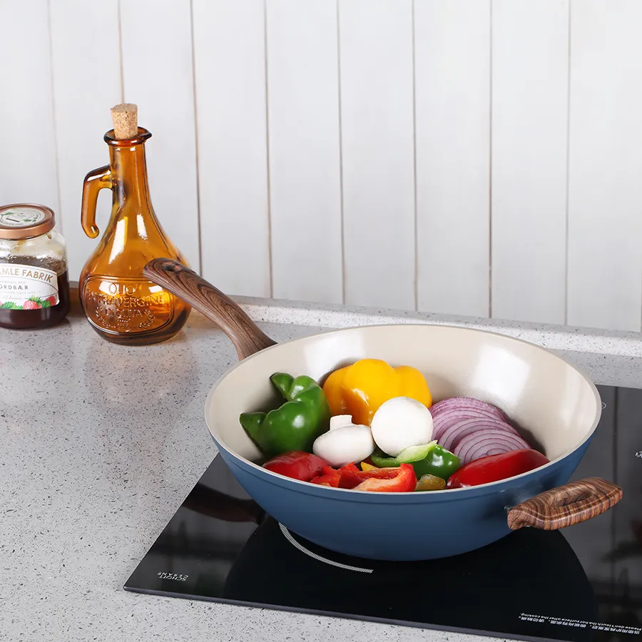 Cole Ceramic Non-stick Wok with Lid