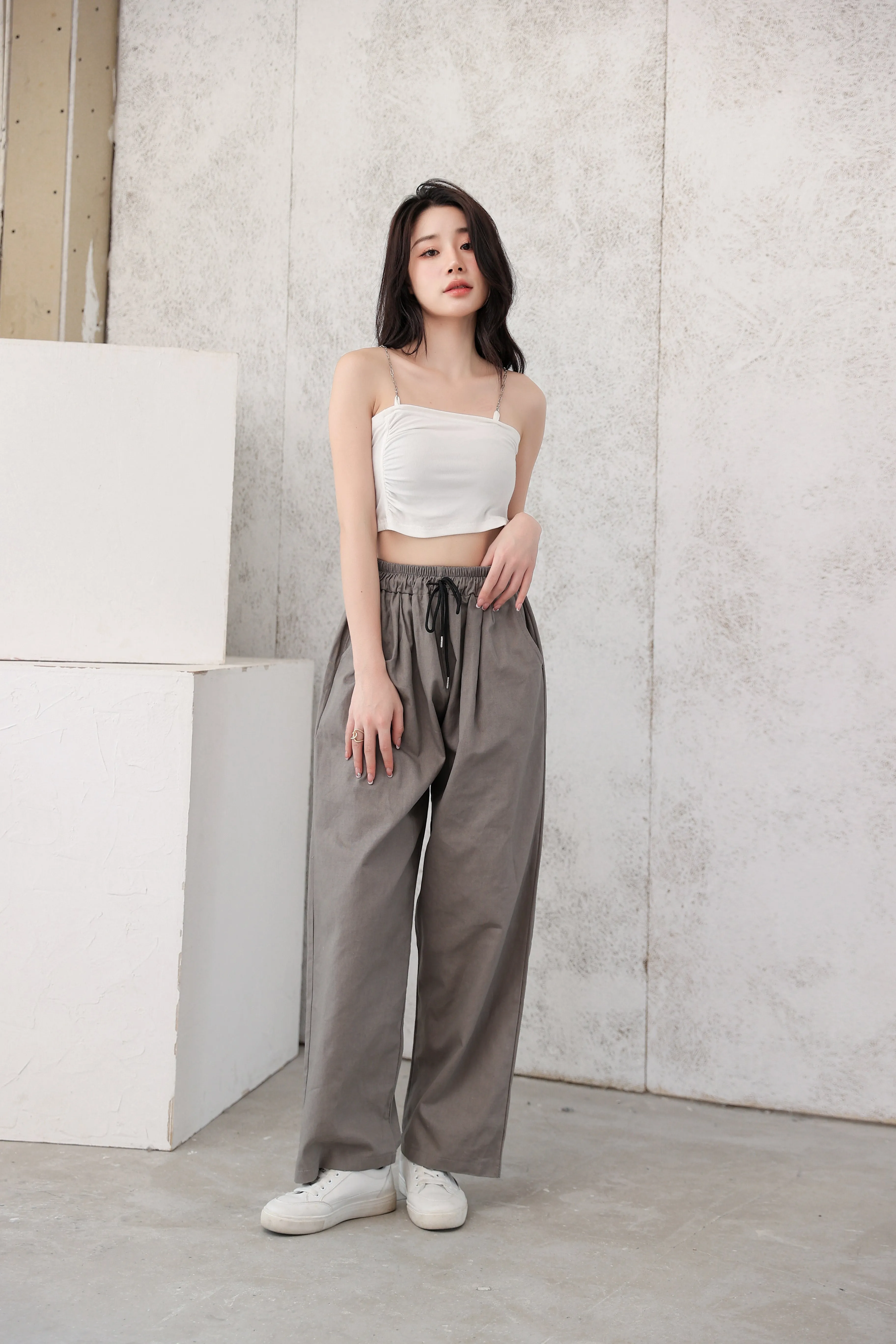 Extra Wide Leg Cargo Pants