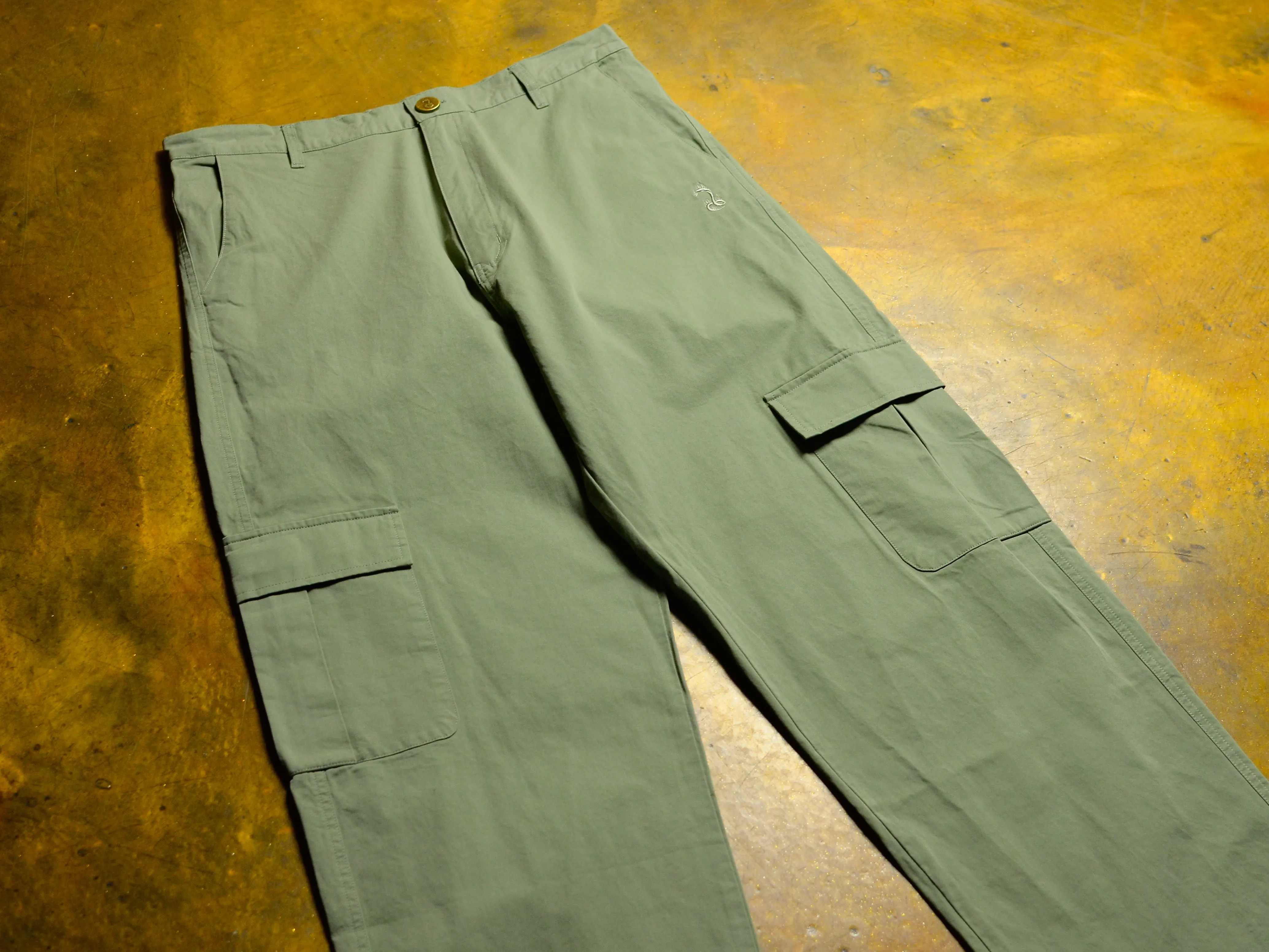 Motion Cargo Pant - Military Green