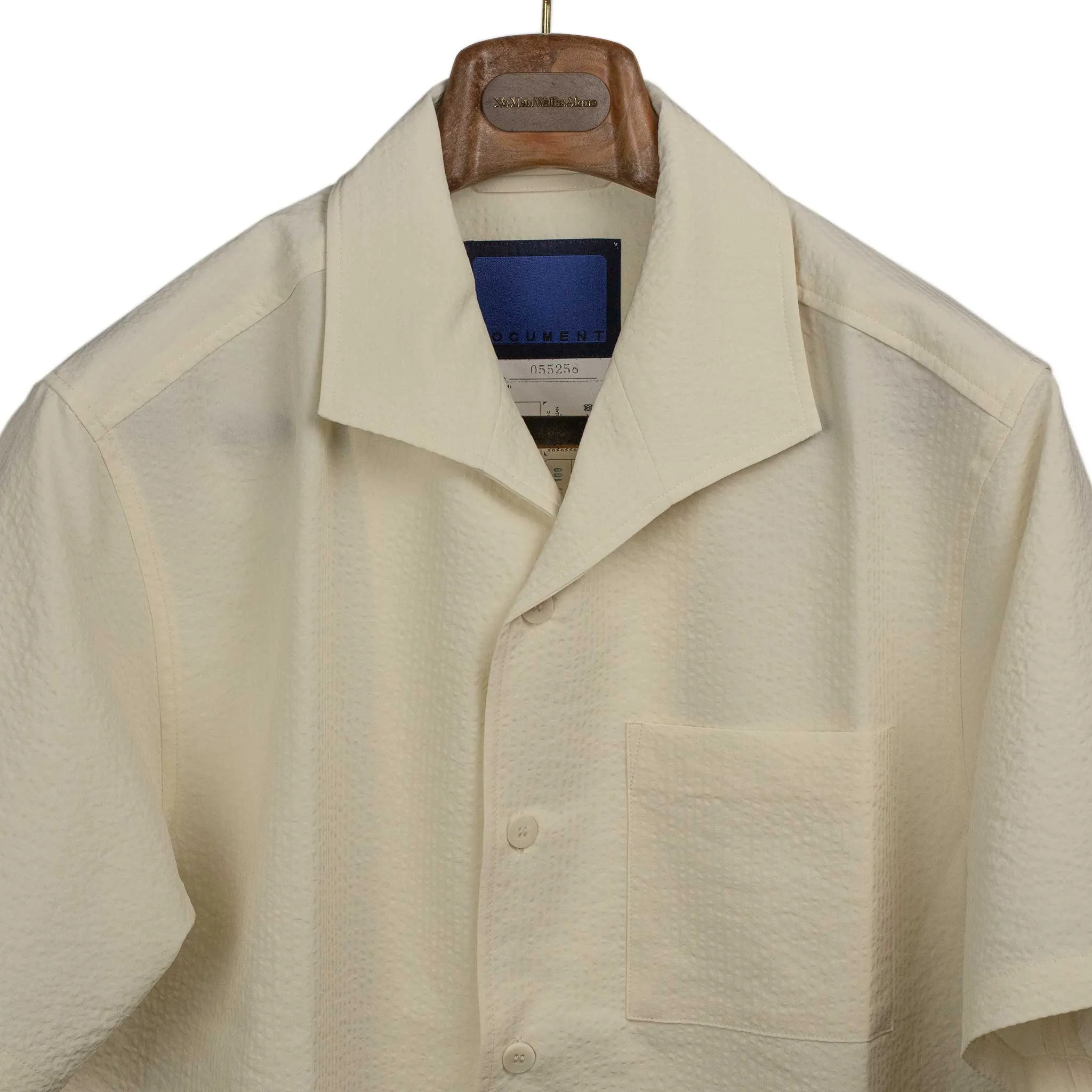 Open collar shirt in cream poly seersucker