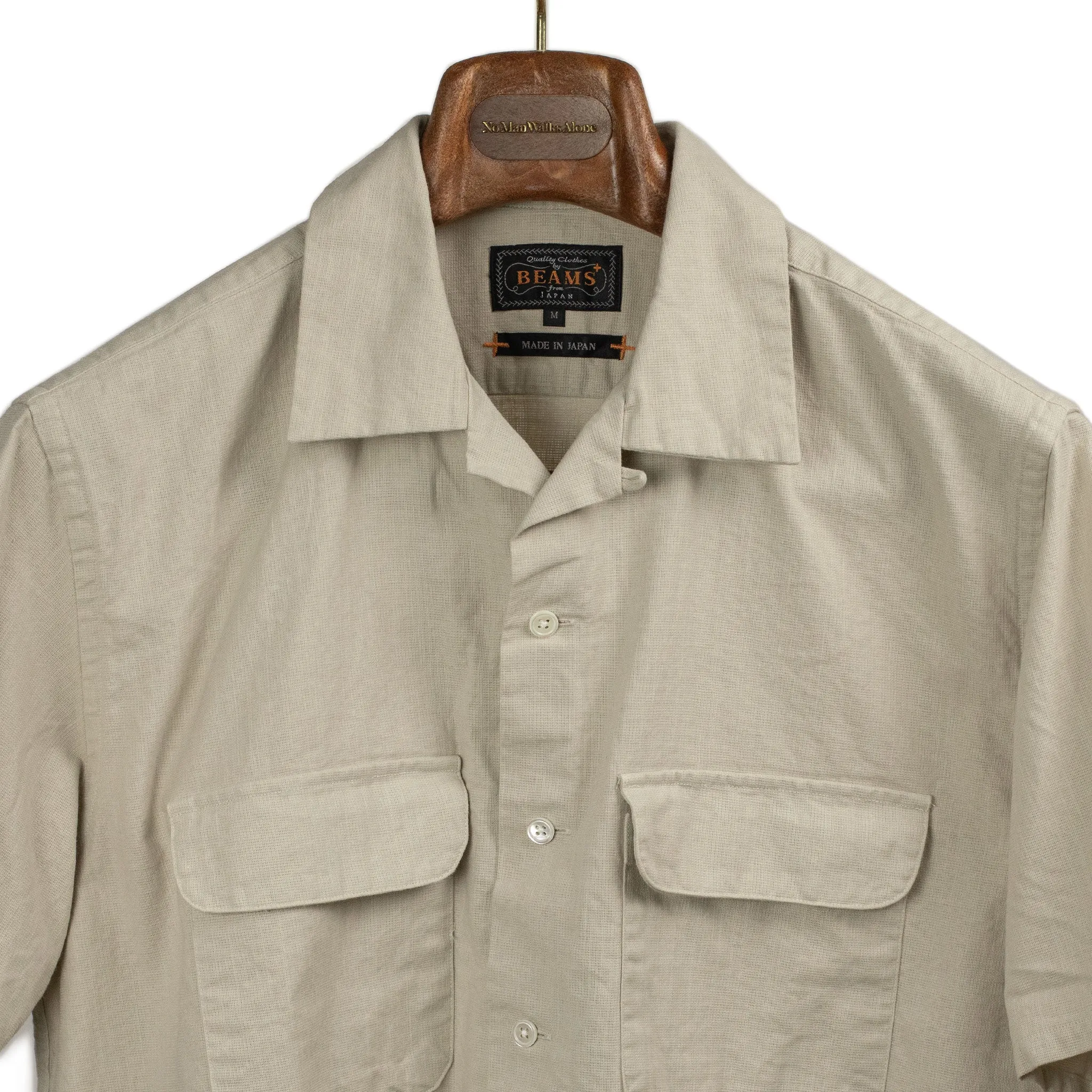 Open collar shirt in sand garment-dyed panama cotton flax