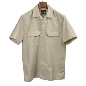 Open collar shirt in sand garment-dyed panama cotton flax