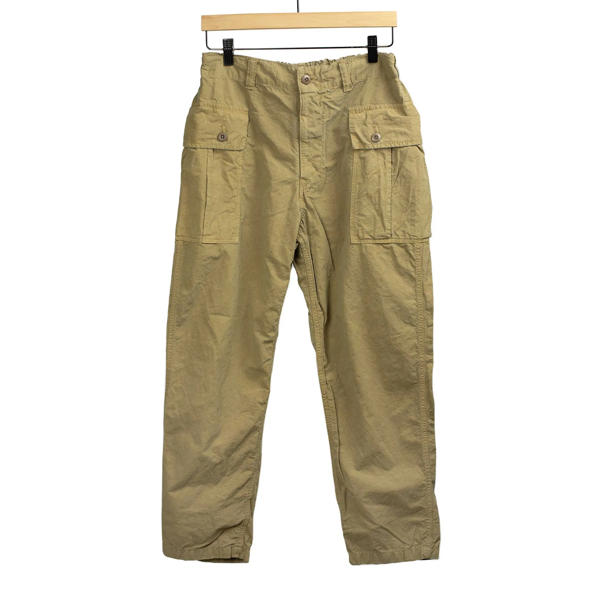 Patch pocket easy pants in washed beige cotton and hemp