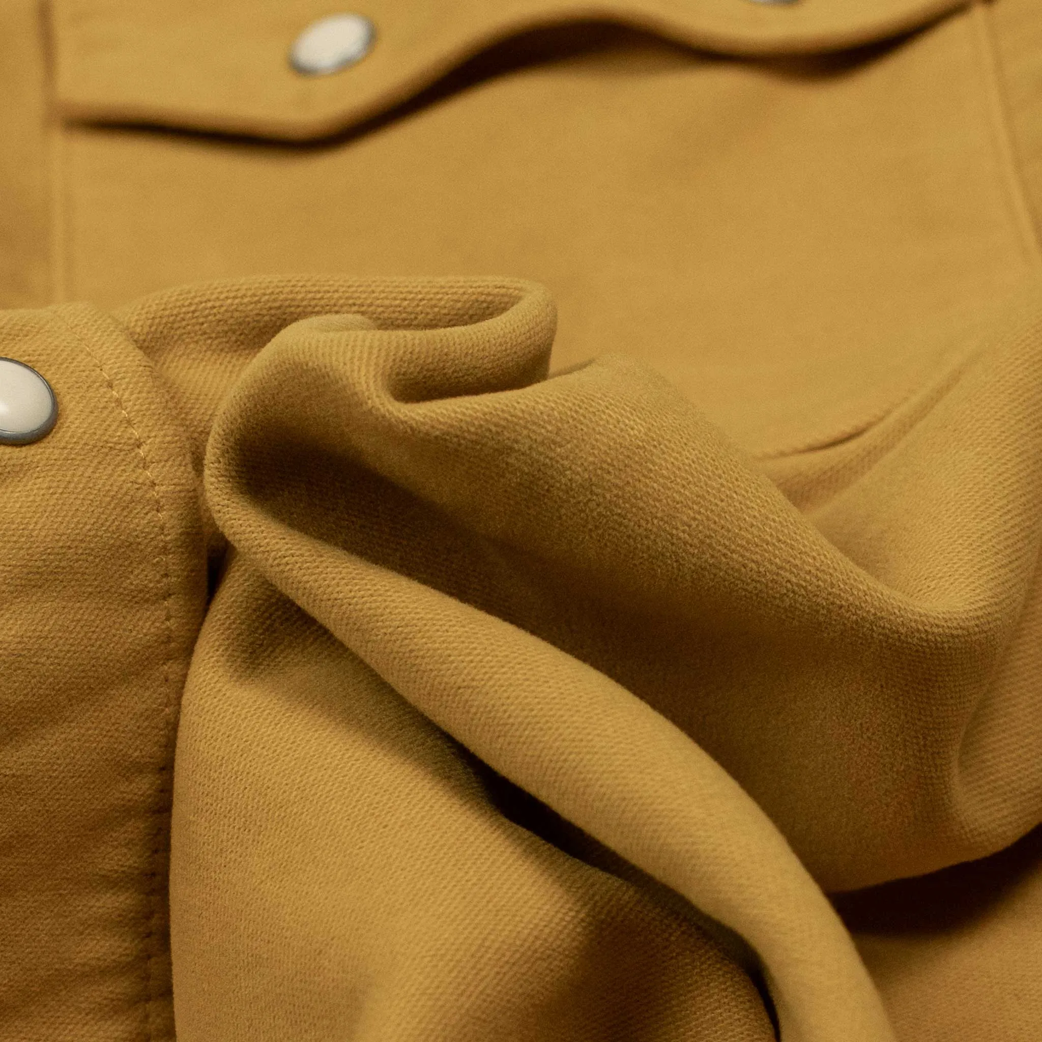 Pearlsnap Western shirt in Wheat yellow cotton moleskin