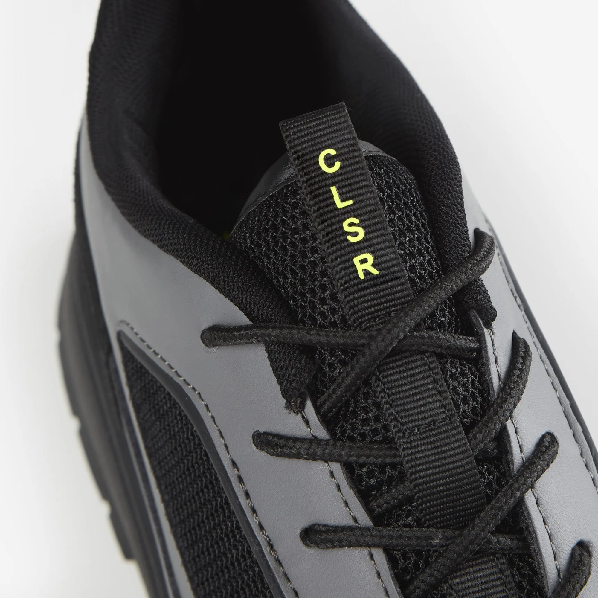 Premium Tech Runner | Black Grey