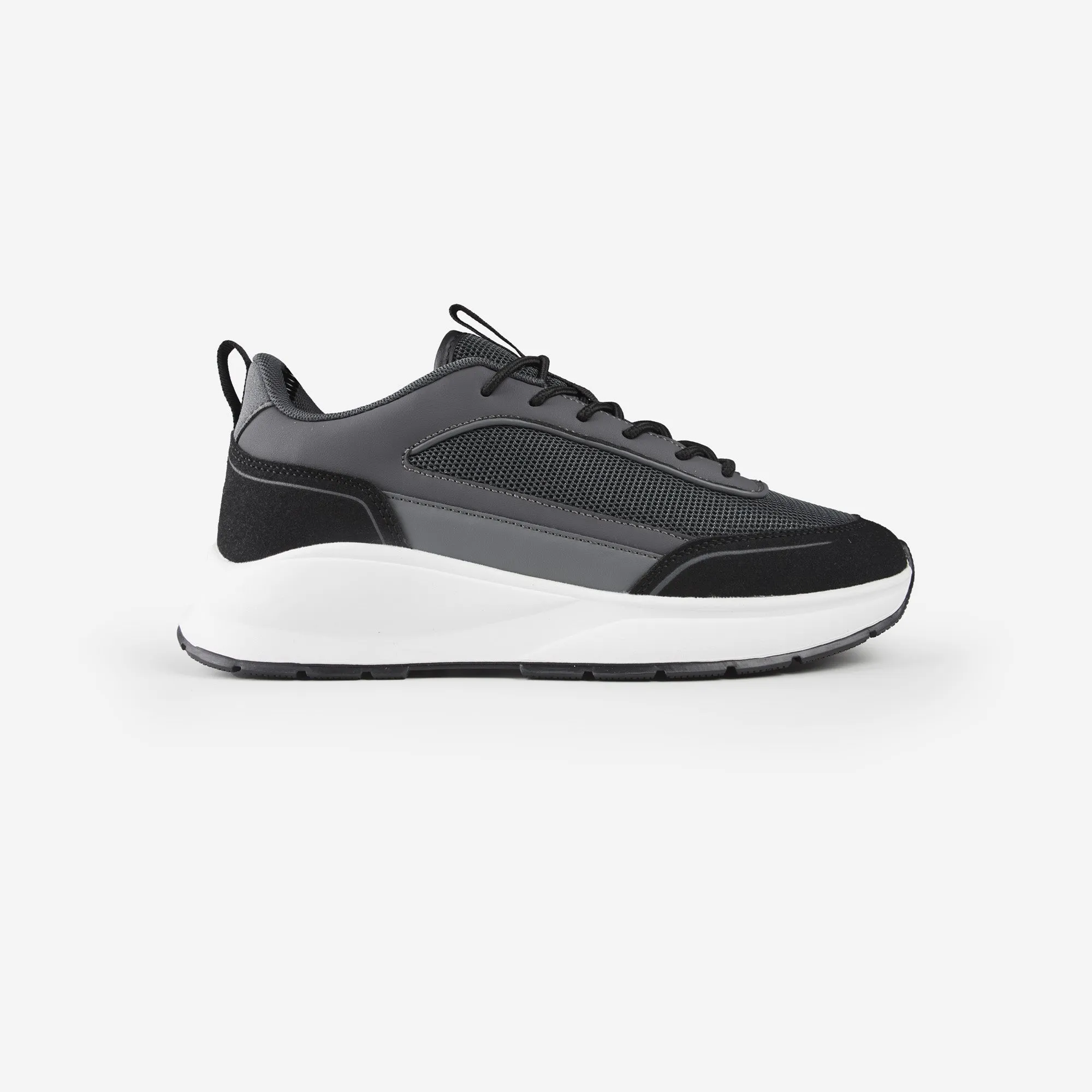 Premium Tech Runner | Black White