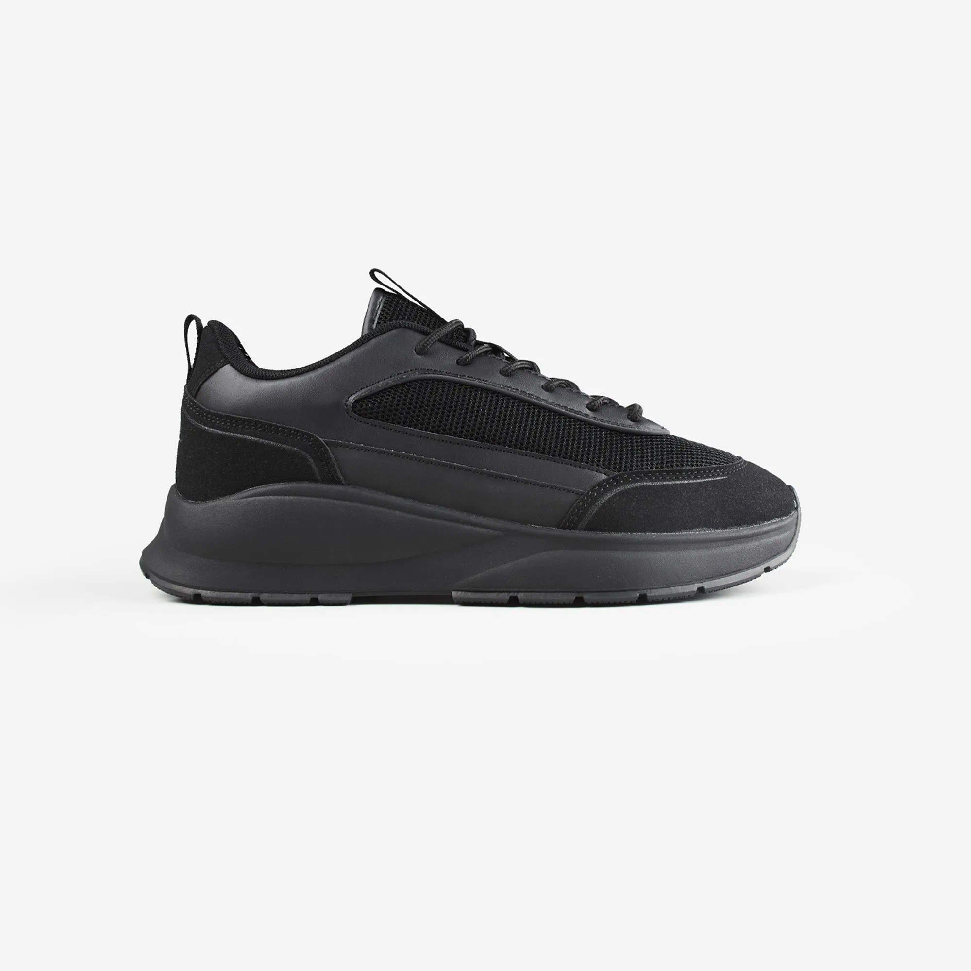 Premium Tech Runner | Black