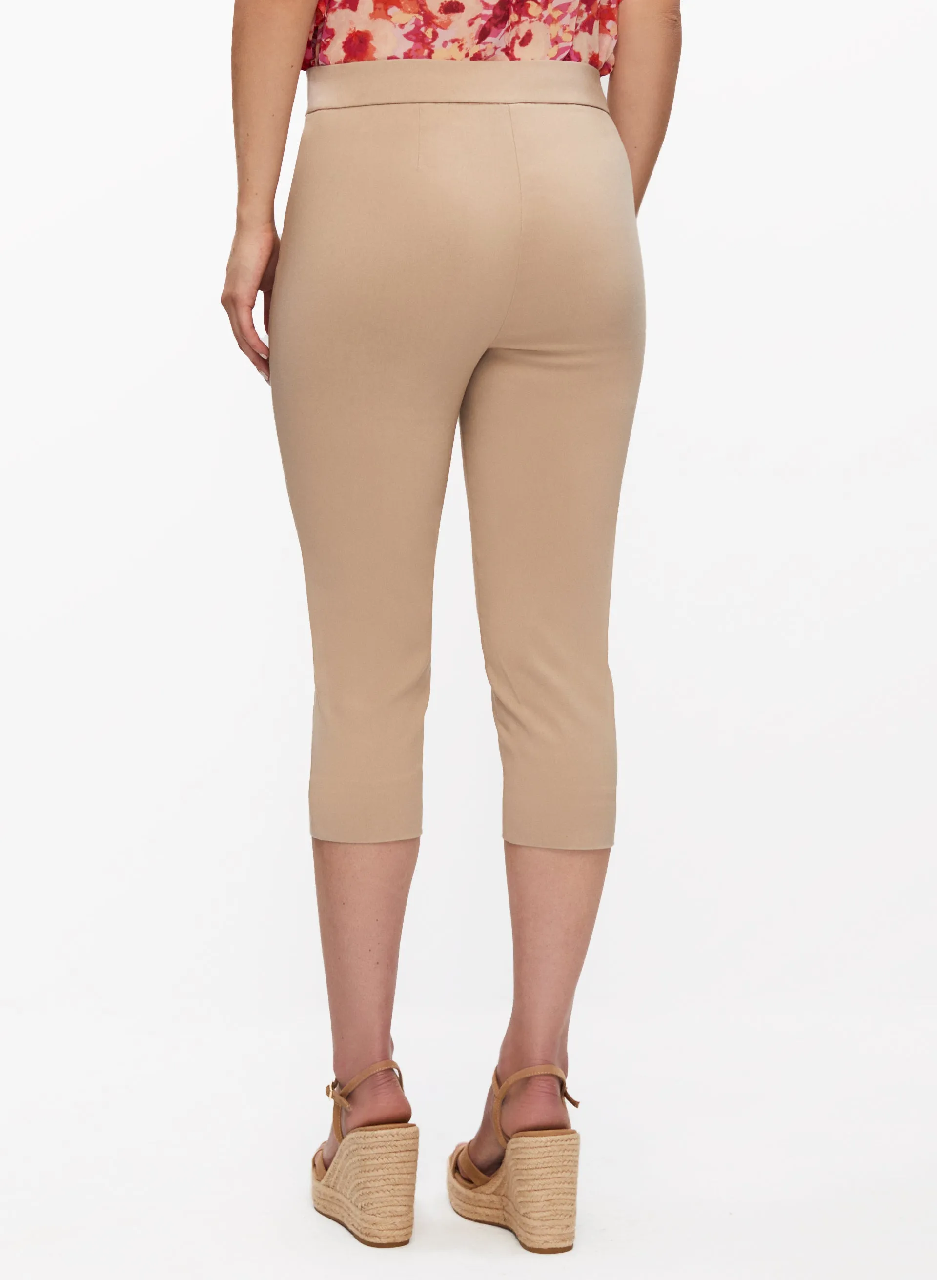 Pull-On Side Slit Capris