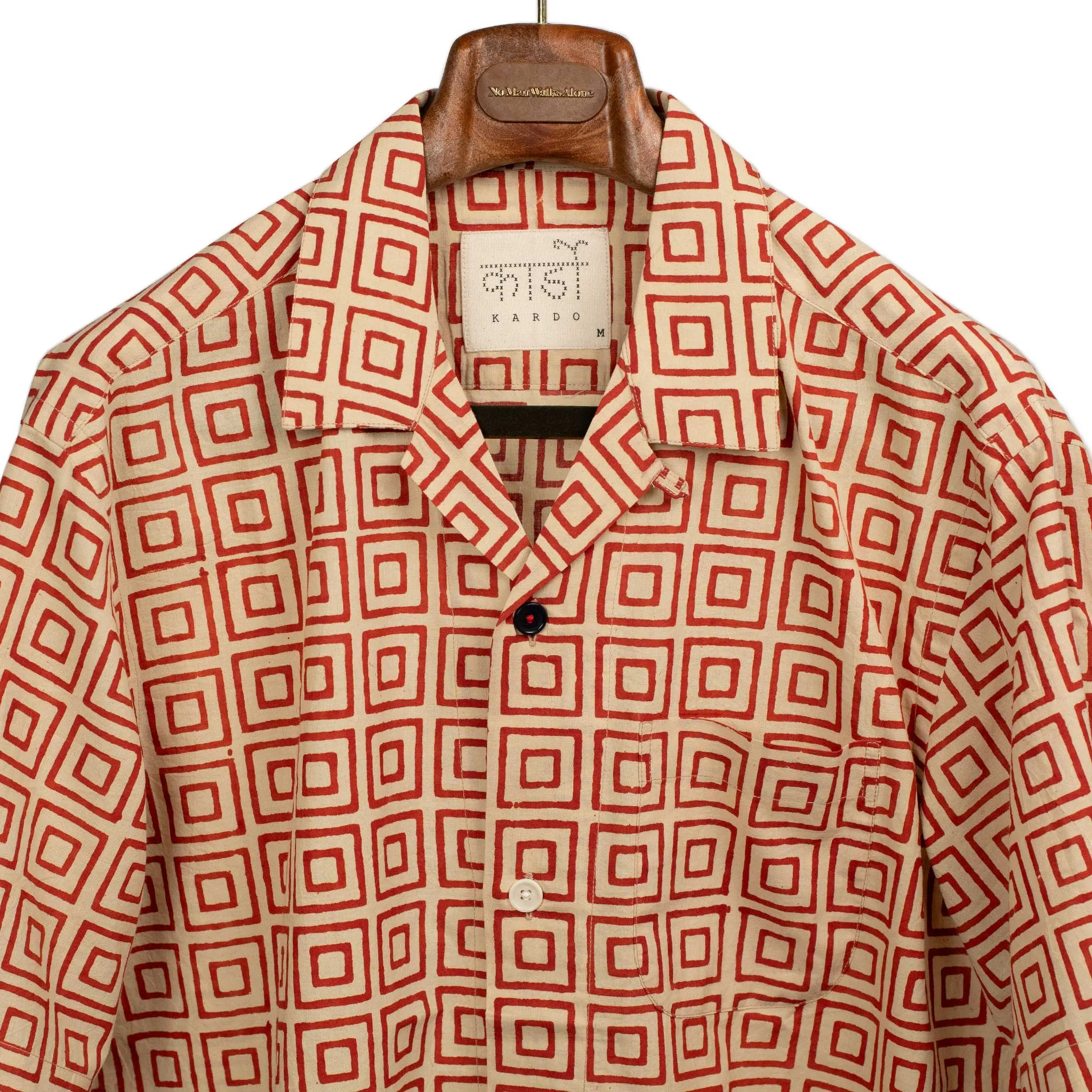 Ronen camp shirt in cotton with beige and red geometric block print