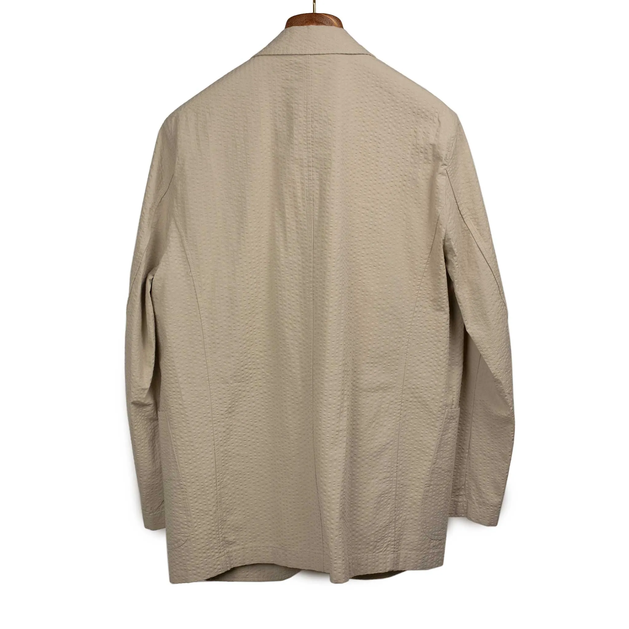 Single breasted jacket in beige cotton seersucker