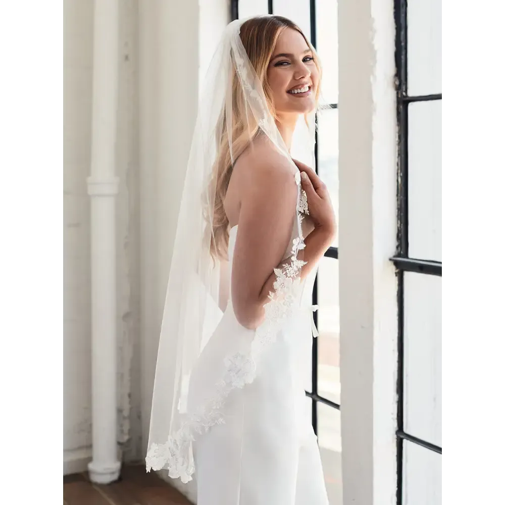 Single Tier Bridal Veil | V2398SF