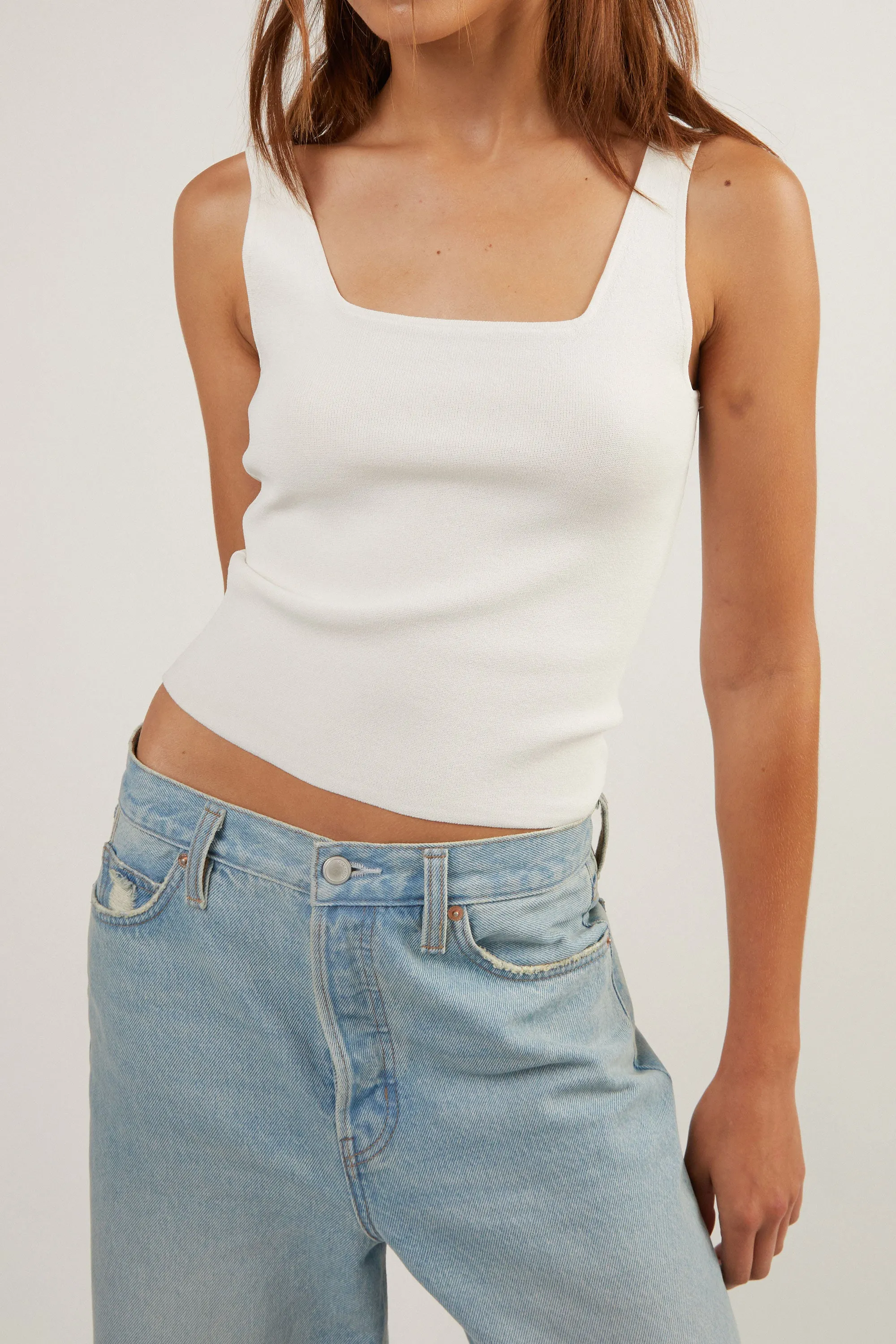 SQUARE NECK KNIT TANK