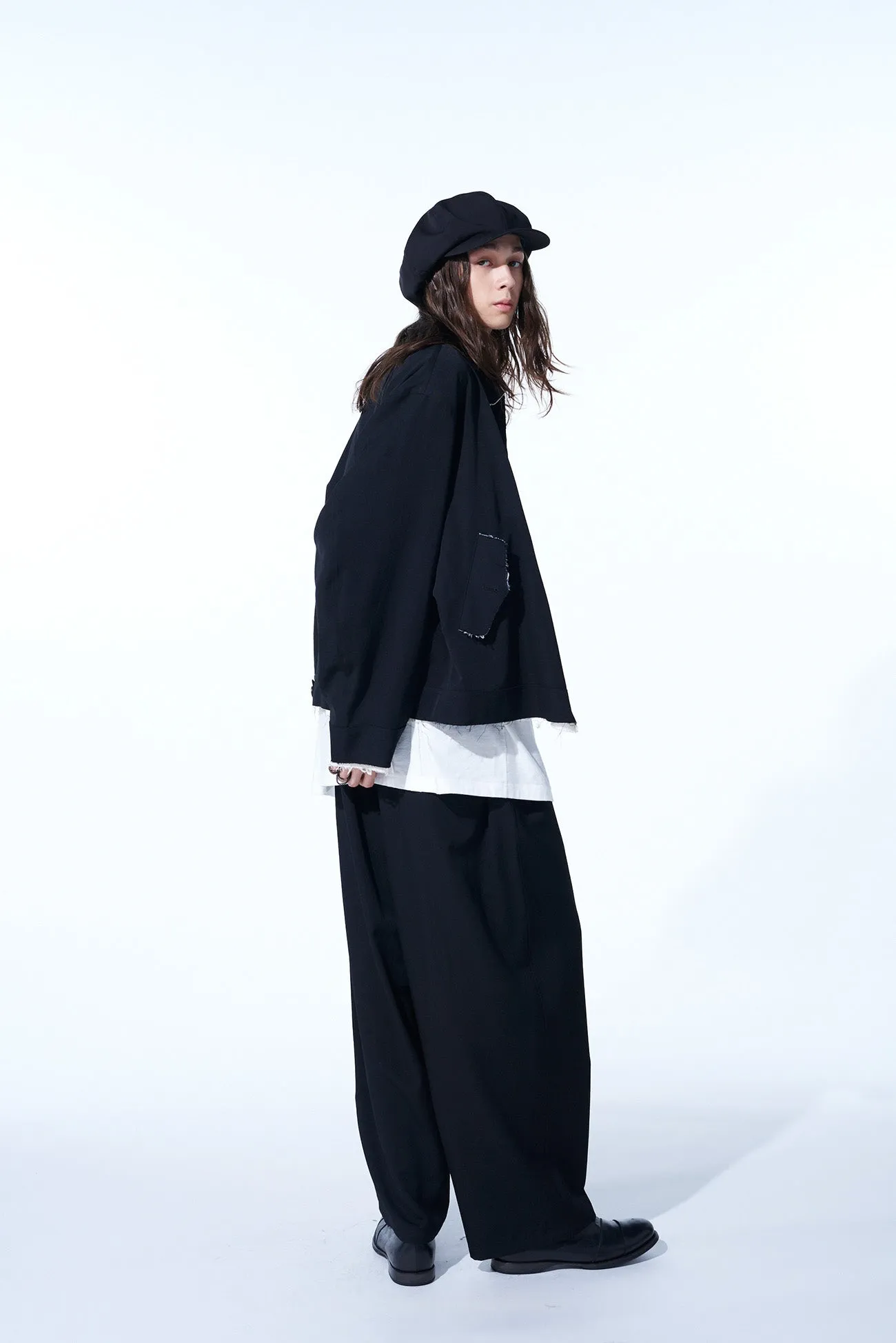 WASHER FINISHED WOOL GABARDINE OVERSIZED REVERSIBLE ZIPPER BLOUSON WITH CUT-OUT DESIGN