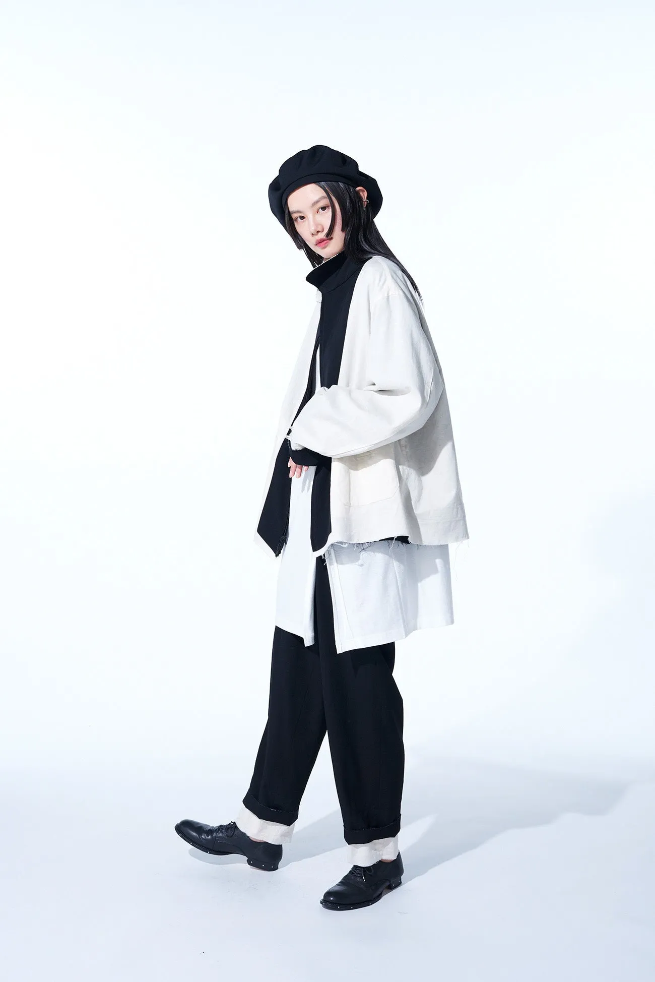 WASHER FINISHED WOOL GABARDINE OVERSIZED REVERSIBLE ZIPPER BLOUSON WITH CUT-OUT DESIGN